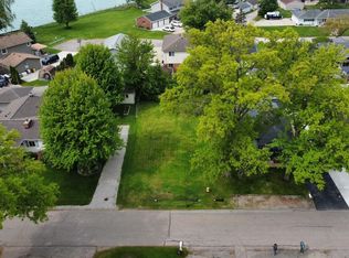 50591 Walpole Ave, New Baltimore, MI