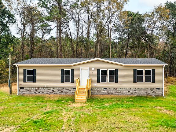 3rd image of 145 Firethorn Ct