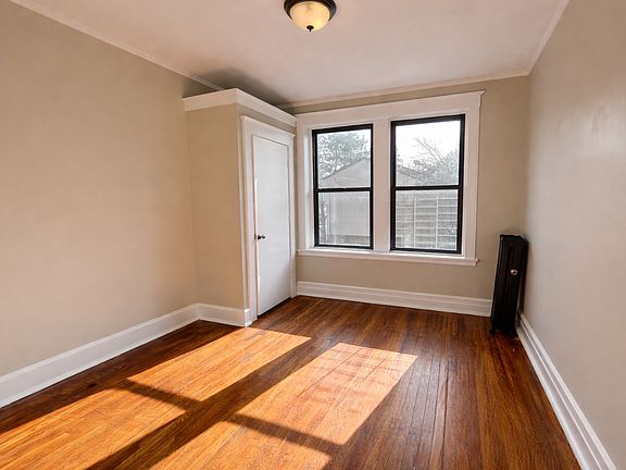5th image of 4 Carnegie Ave APT 5