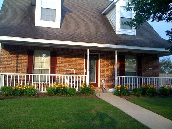 1st image of 1246 N Heritage Ave