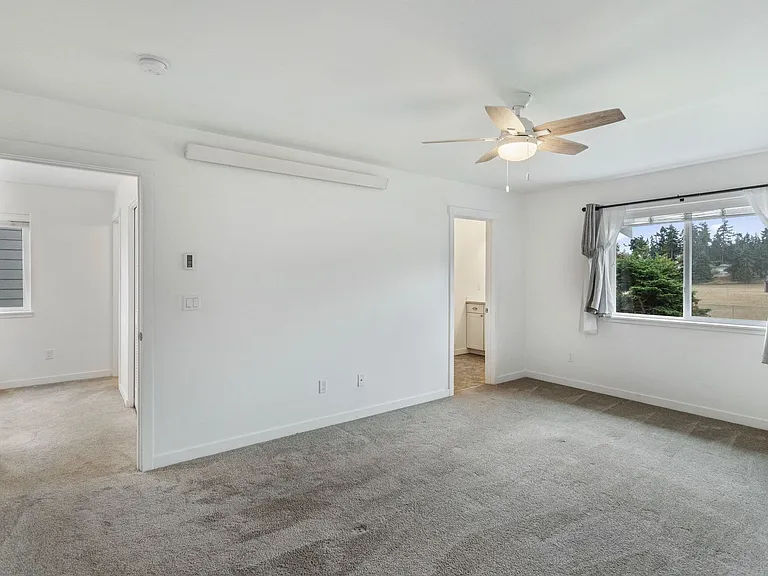 1789 NW 5th Ave — Photo 7