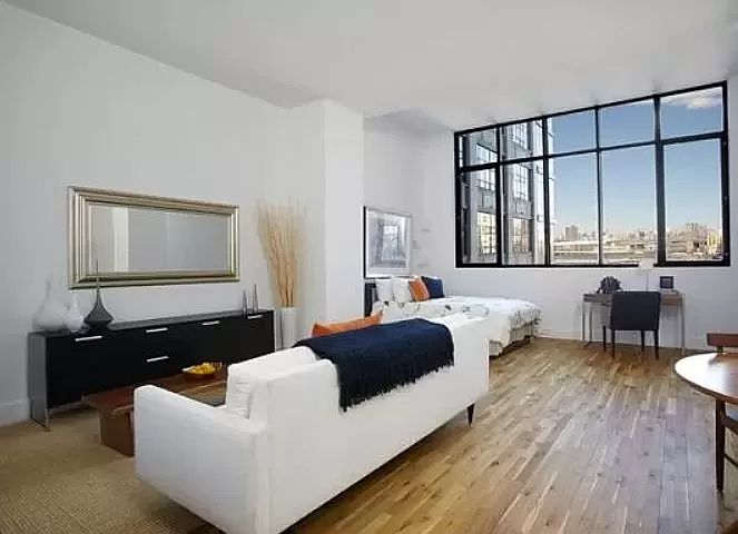 1st image of 360 Furman St APT 723