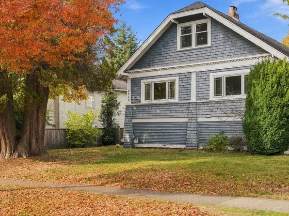 2071 W 44th Ave, Vancouver, BC V6M 2G1