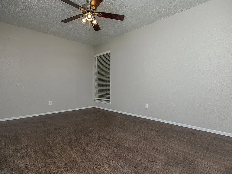 Villas del Zocalo Phase Four — Photo 65