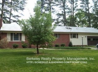 1745 Azalea Point Rd, Gloucester Point, VA 23061