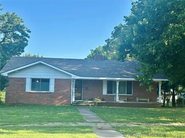 215 E Wynnewood, Sulphur, OK 73098