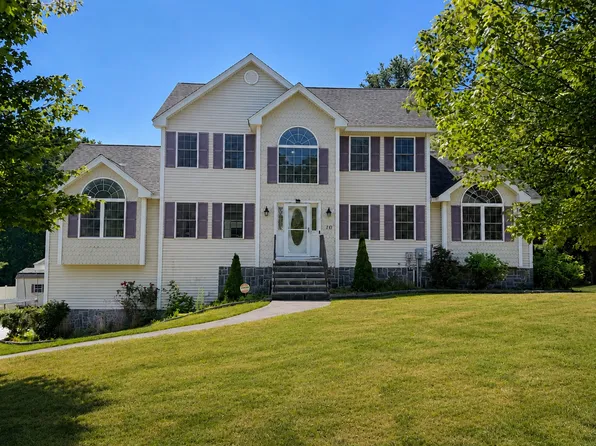 10 Clement Rd, Dracut, MA 01826