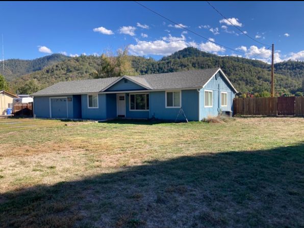 2895 Rogue River Hwy
