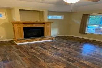 6 bed, 3215 sqft, $3,000 — Photo 3
