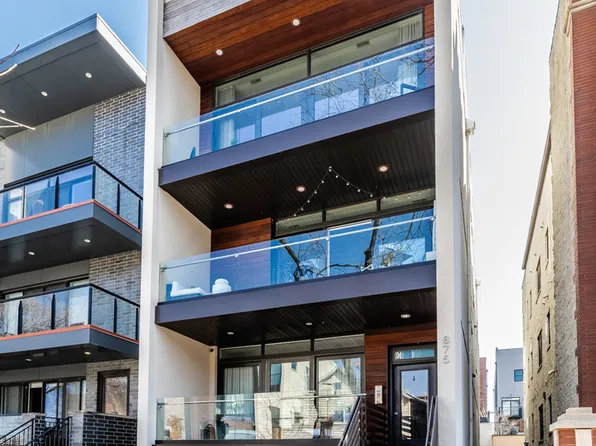 875 N Marshfield Ave #1, Chicago, IL 60622