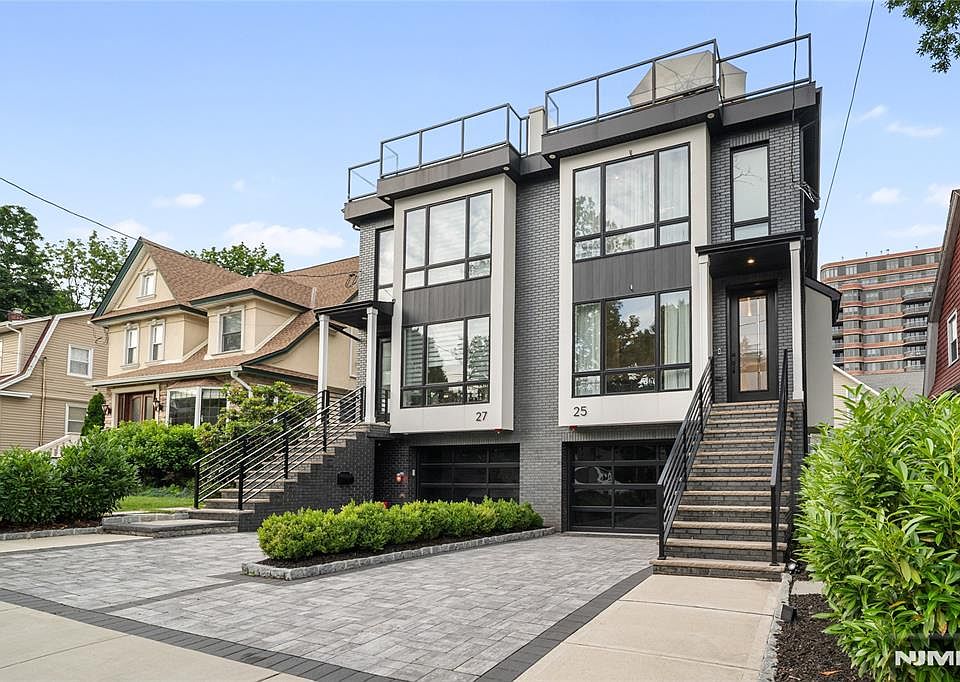 1st image of 25 Knox Ave