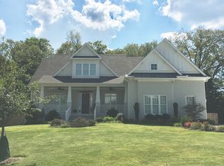 2811 Kenway Rd, Nashville, TN 37215