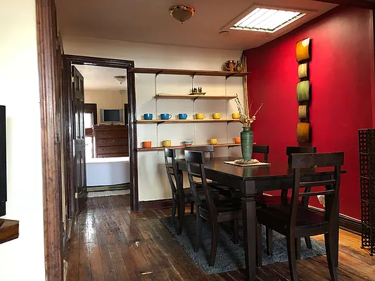 Rented by Warren T Real Estate Corp. | media 10