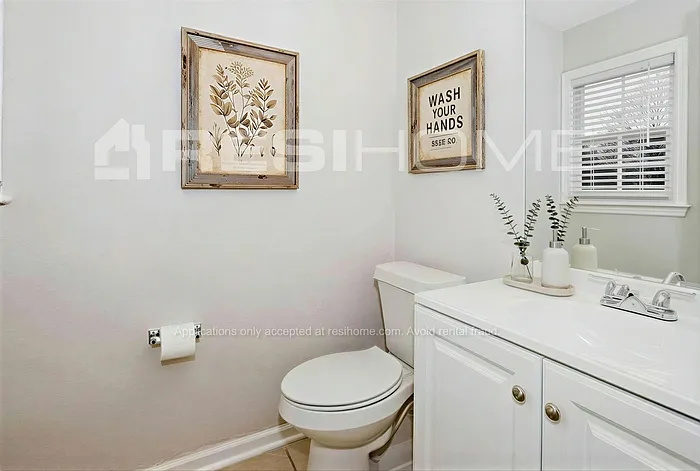 3706 Jolane Ter SE — Photo 13
