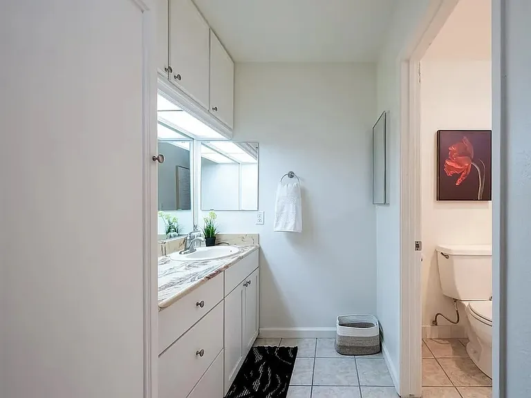 550 Camino De La Reina #3D — Photo 4