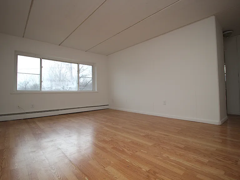 2 Griswold St #6 — Photo 5