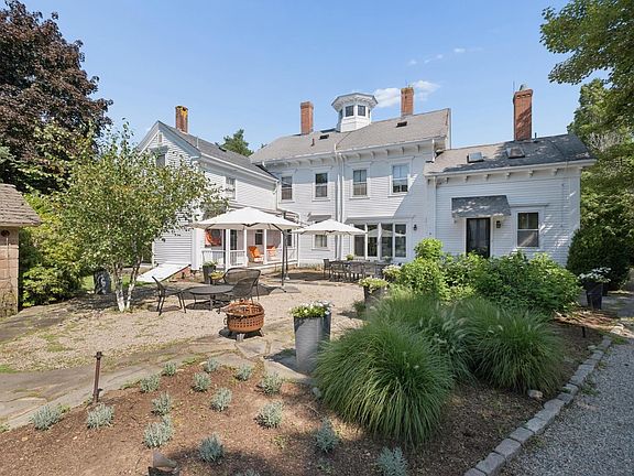 4th image of 288 Russells Mills Rd