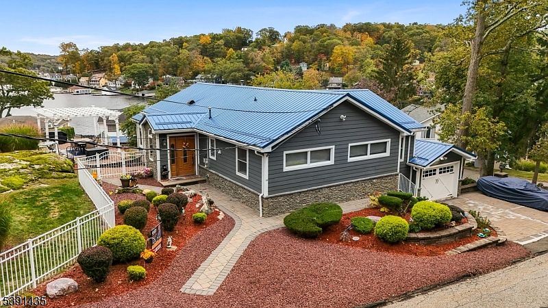 64 Ithanell Rd, Hopatcong, NJ 07843 | Zillow