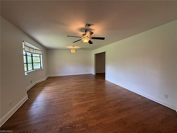 5th image of 3043 Round Table Ct