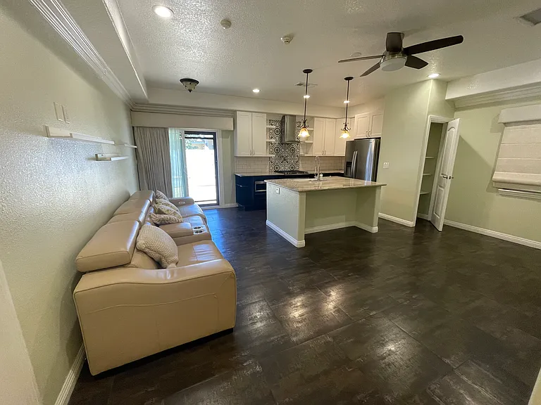 5219 N Muscatel Ave — Photo 6