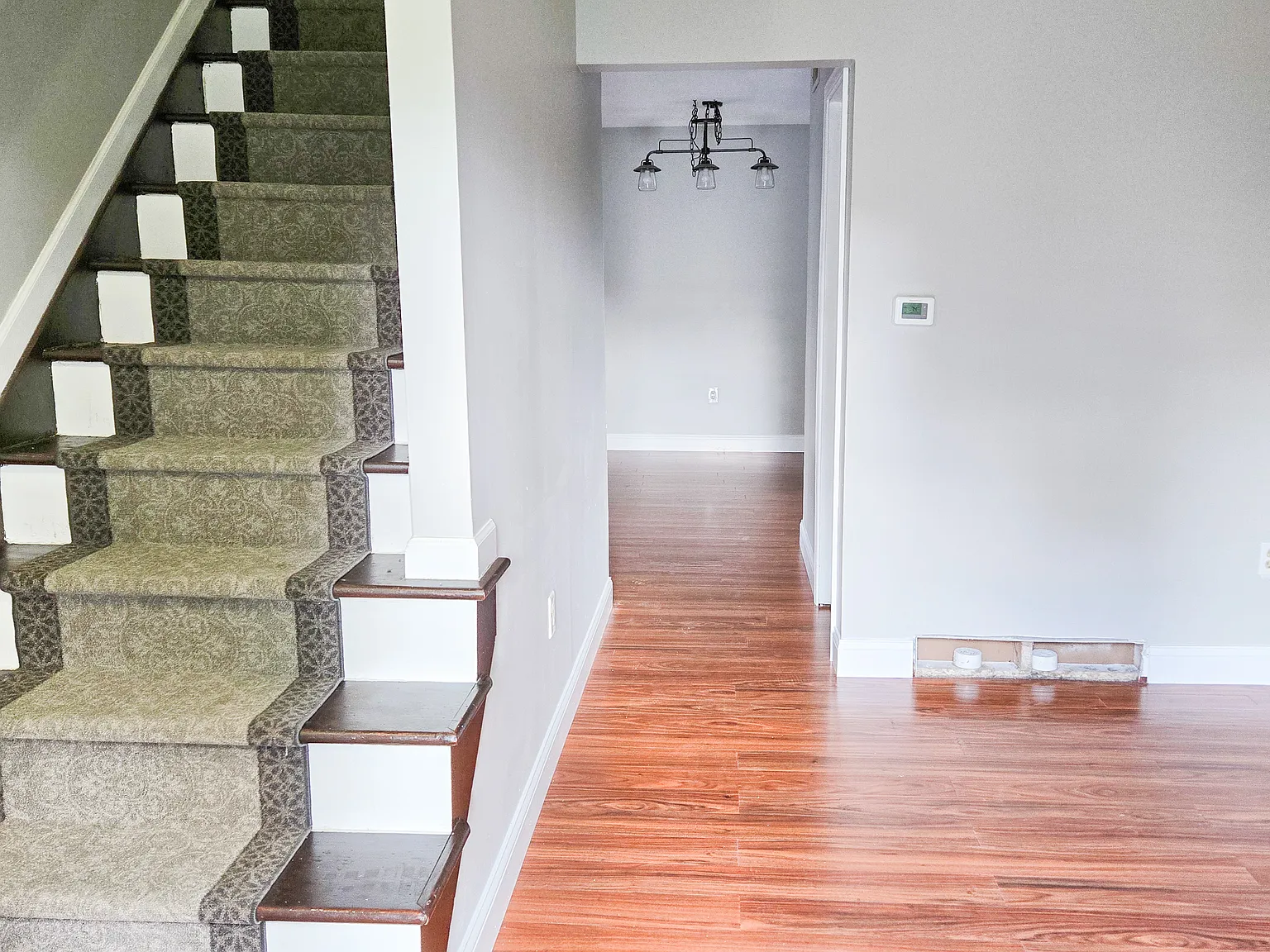 3 bed, 1584 sqft, $2,095 — Photo 3