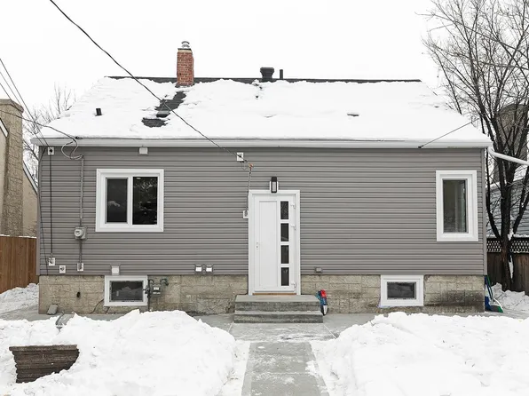 11306 105th St NW, Edmonton, AB T5G 2M6