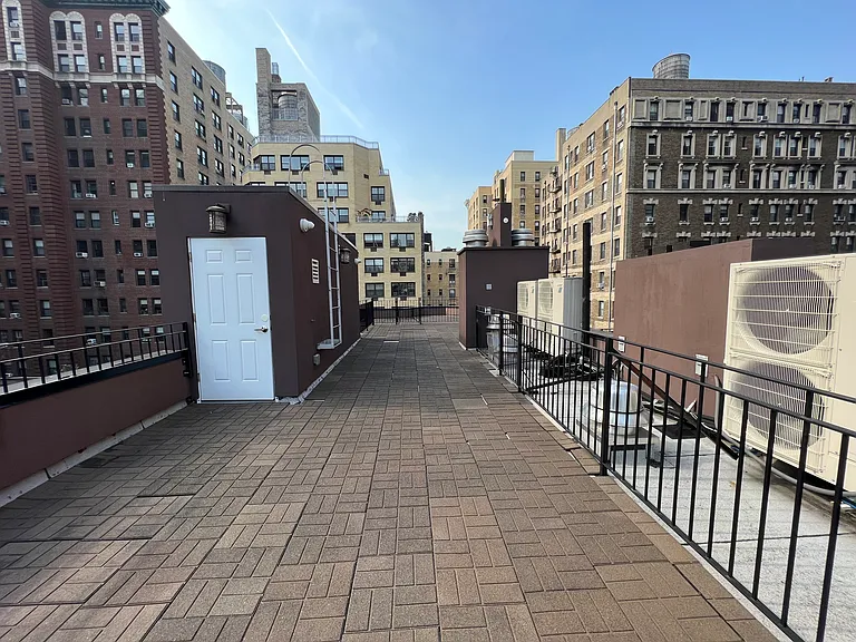 315 W 100th St #3A — Photo 19