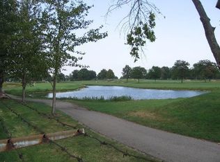 210 Glengarry Dr Fl 2nd, Bloomingdale, IL 60108
