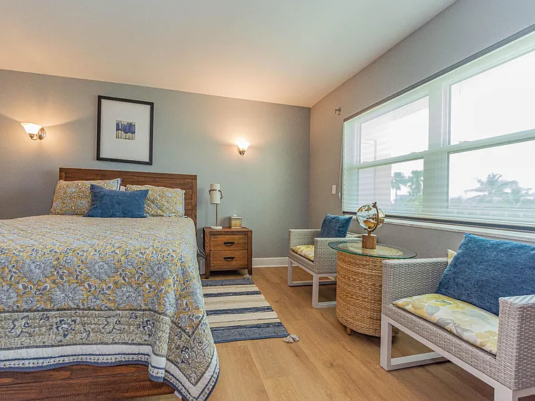 1715 Ocean Dr #3B — Photo 23