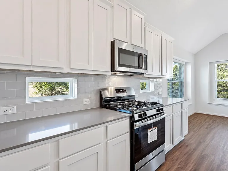 328 Prato Pl — Photo 9