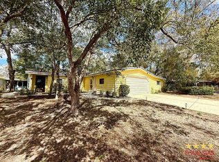 527 Nutmeg Cir, Deland, FL 32724