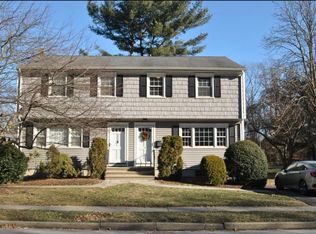 510 Holland Hill Rd, Fairfield, CT 06824