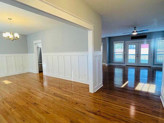 4th image of 178 Hawthorne Dr