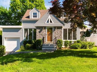 109 Seacord Rd, New Rochelle, NY 10804