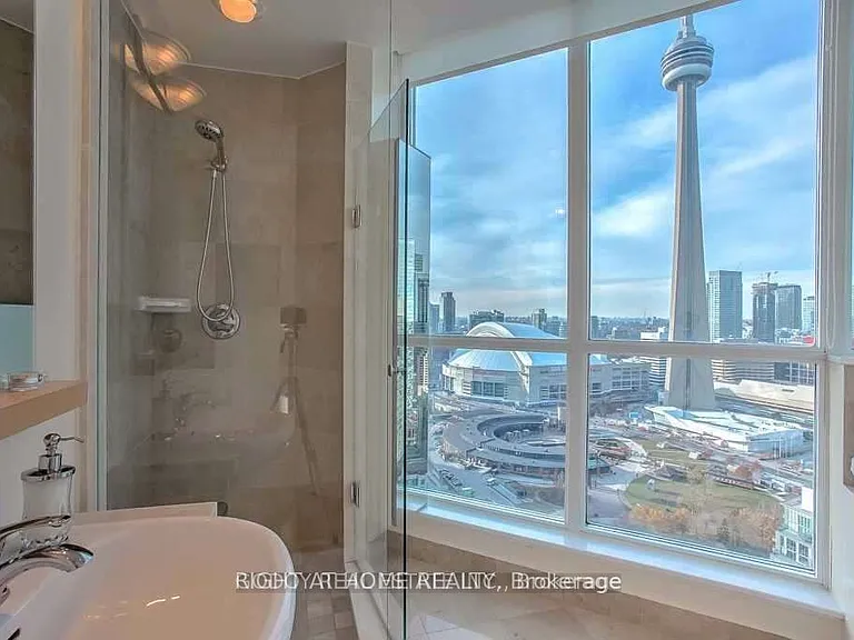 208 Queens Quay W #3511 — Photo 27