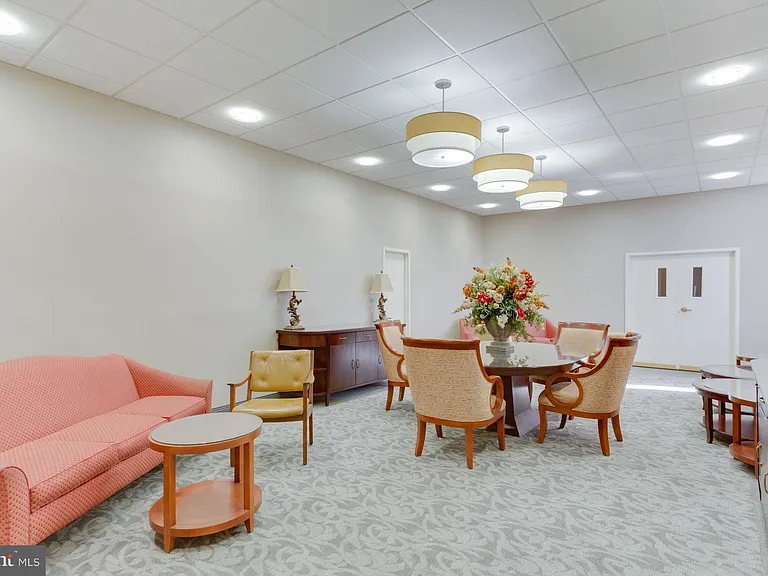 3705 S George Mason Dr #2504S — Photo 48