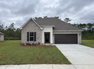 7776 Claymont Cir, Ocean Springs, MS 39564