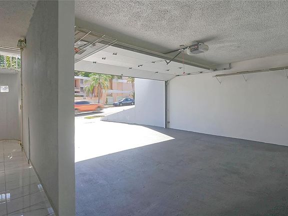 3rd image of 632 5th Ave