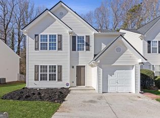 42 Springbottom Dr, Lawrenceville, GA 30046