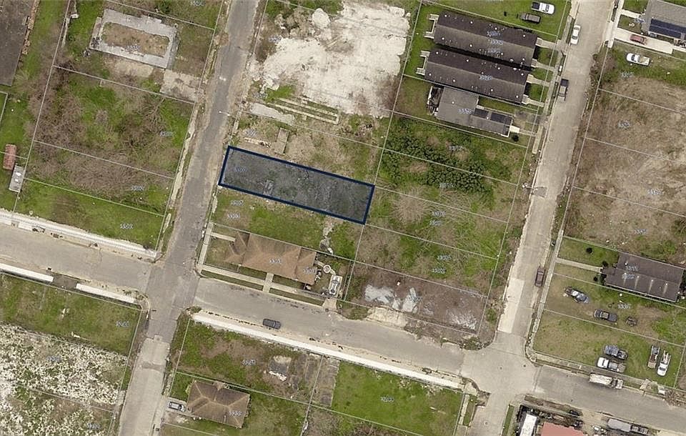 2nd image of 3307 Feliciana St