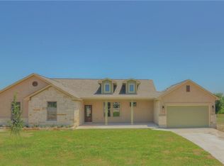 222 Mazatlan Dr, Del Valle, TX 78617