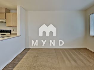 954 Berrum Ln APT 4, Reno, NV 89509