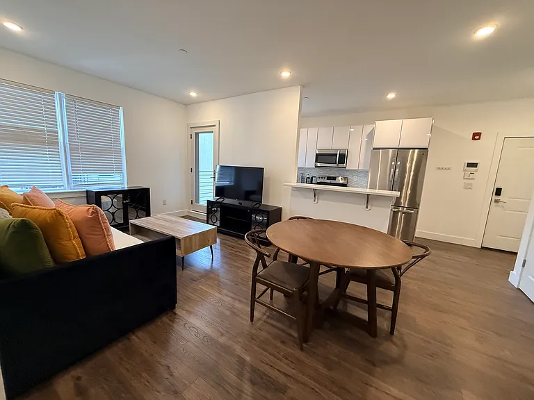 1427 Melon St #3 — Photo 5