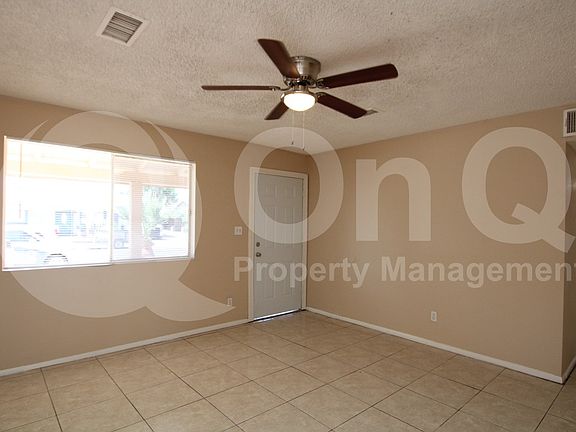 4th image of 4312 E Burgess Ln