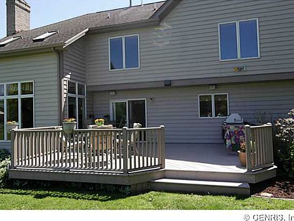 3rd image of 40 Woodfield Dr