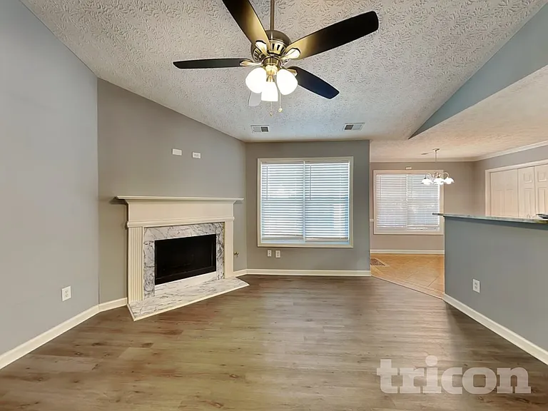 329 Kellys Walk — Photo 3