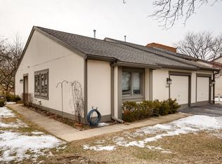 2659 Smith St, Rolling Meadows, IL 60008