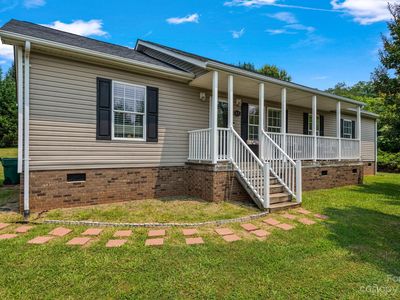 932 Eastern Ridge Dr, Newton, NC, 28658