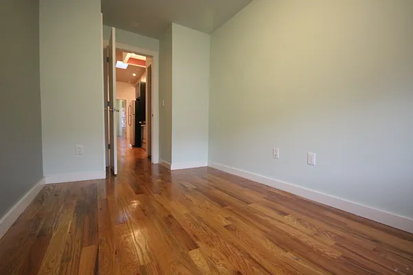 Rented by Nooklyn NYC LLC | media 39