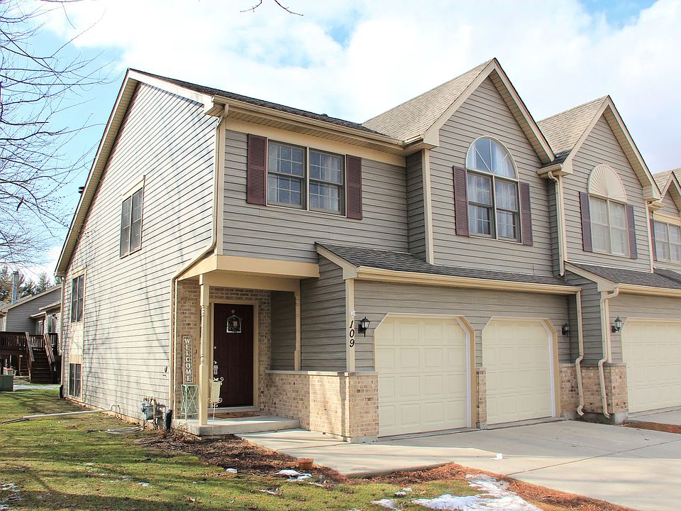 1st image of 109 River Bluff Ct